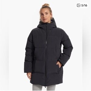 Vuori Mammoth Down Insulated Parka